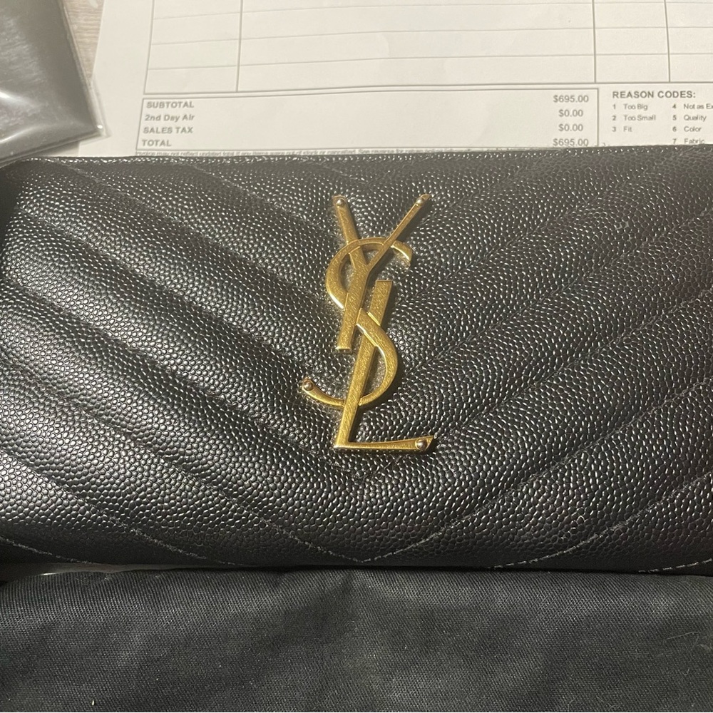Ysl Wallet Authentic - image 1